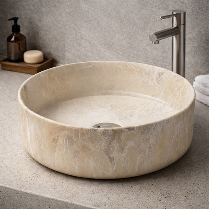 Vasque à Poser Ronde Effet Marbre Beige RIVÉO – 360 × 360 mm – Avec Bonde