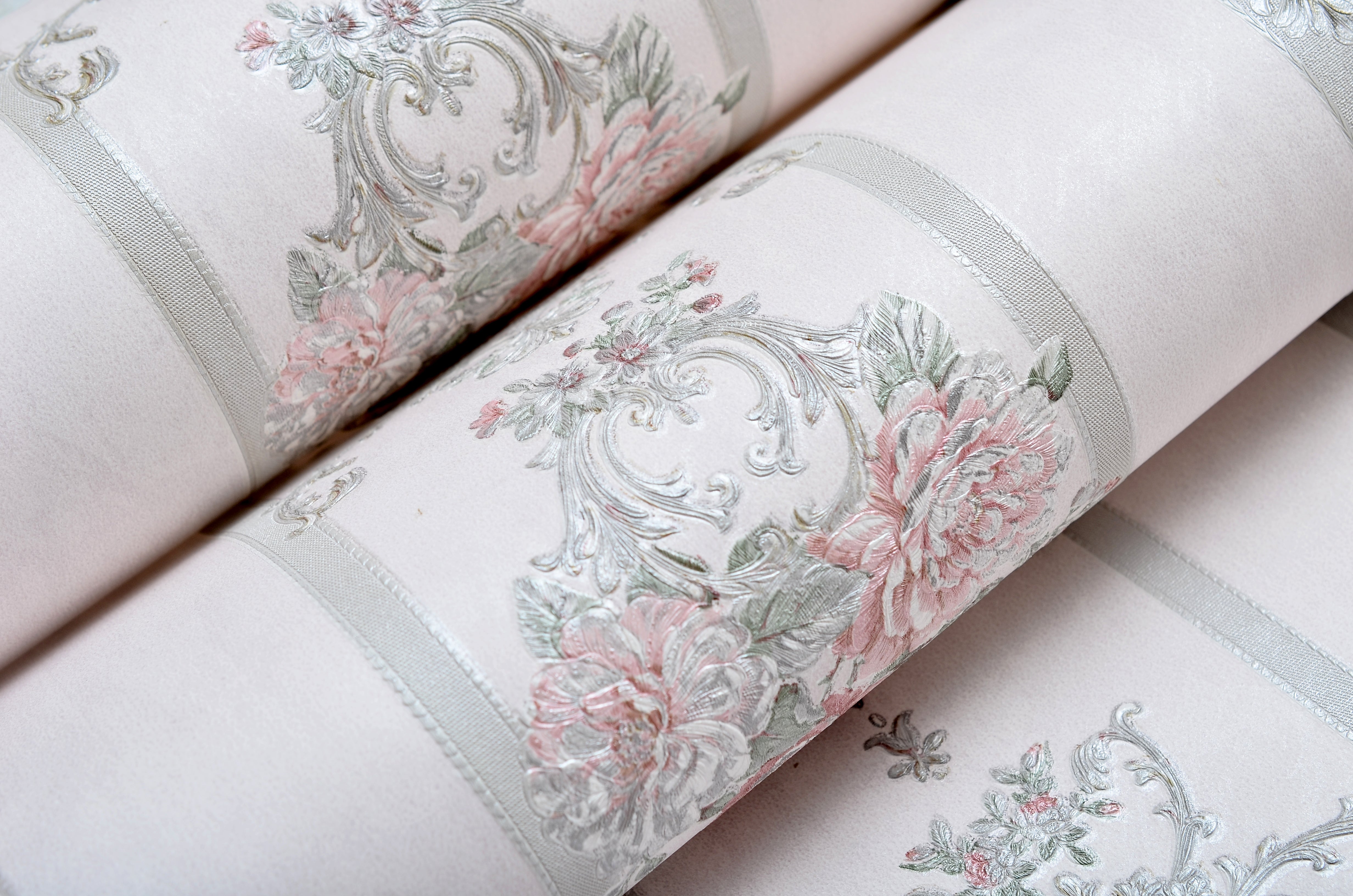 Non-Woven Wallpaper Royal Ribbon – Powder Pink – 0.53 x 10m