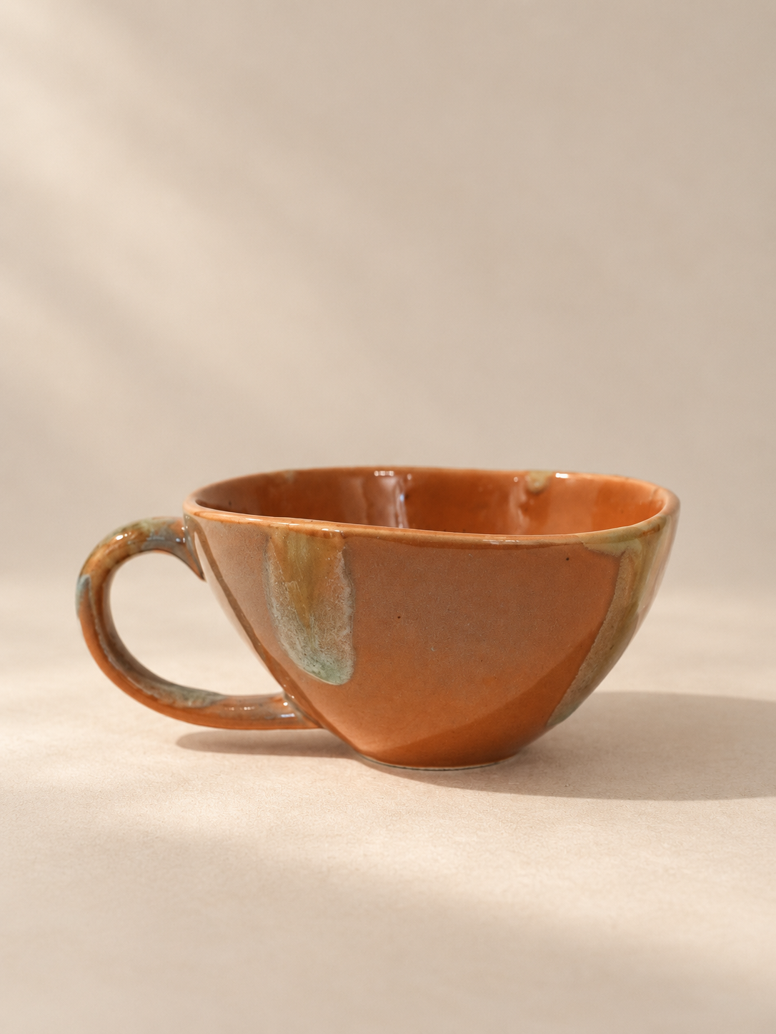 Ceramic Coffee Mug – Gradient White – Handmade – 300 ml