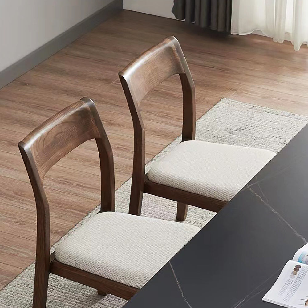 Chaise de Salle à Manger – Échantillon Showroom DECOPINE – Bois de Frêne & Tissu Beige