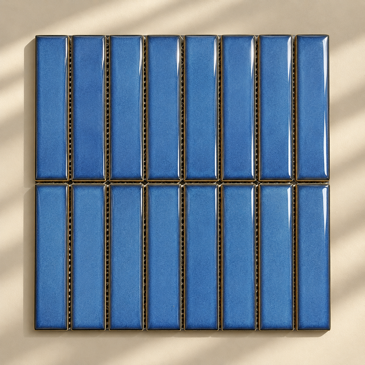 Mosaïque en Céramique Émaillée – Bleu Cobalt – 28,4 × 29,6 cm